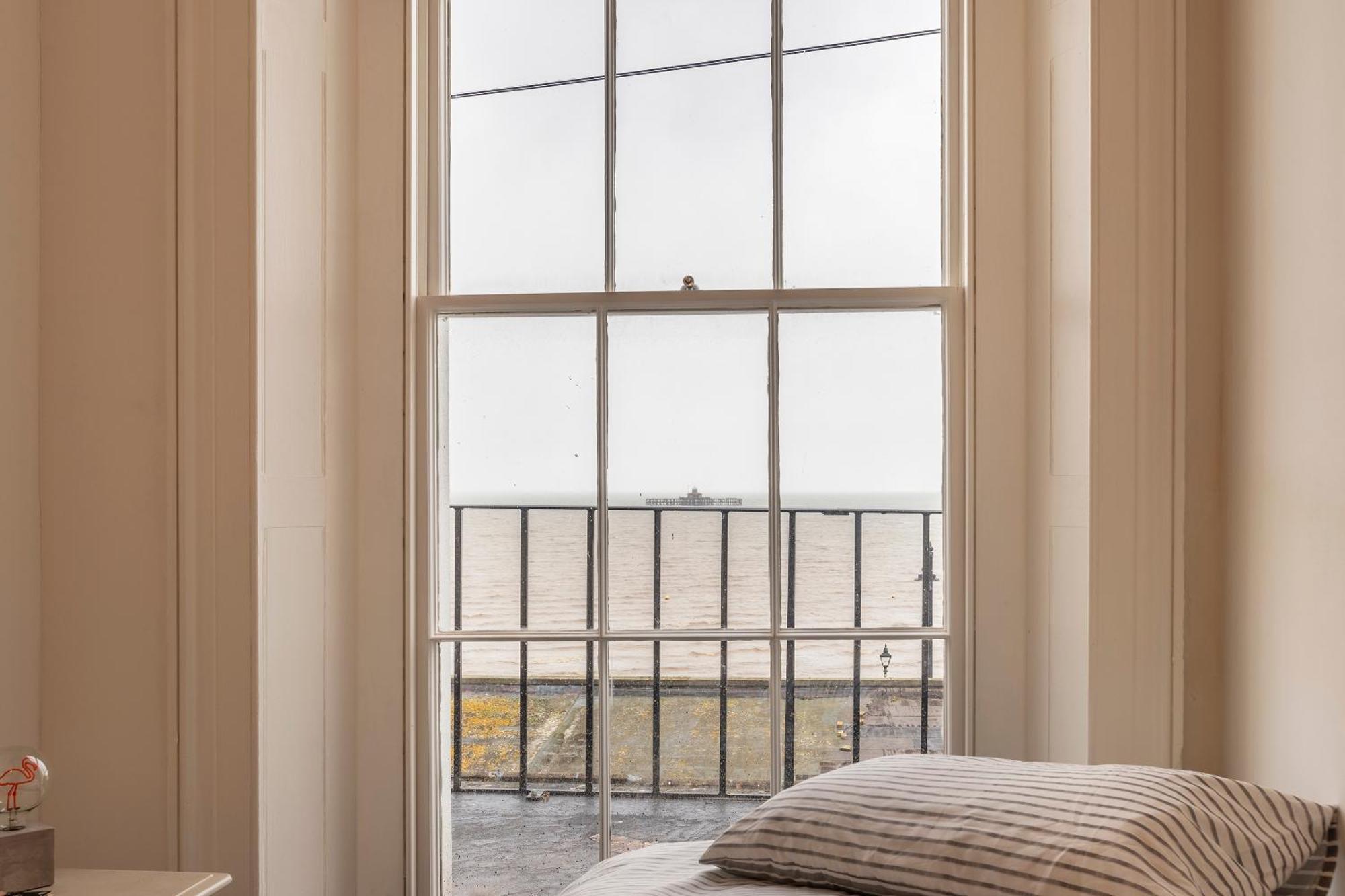 Seaside Serenity: Stylish Sea View Apartments In Herne Bay Kültér fotó