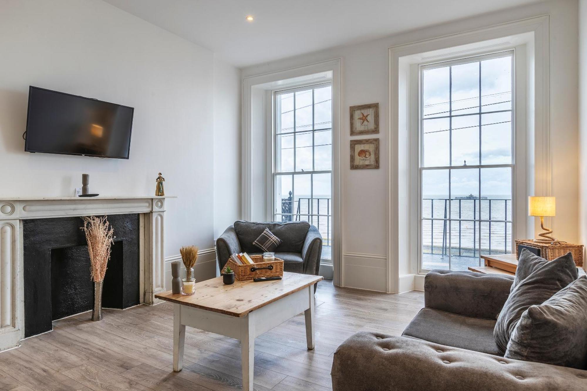 Seaside Serenity: Stylish Sea View Apartments In Herne Bay Kültér fotó